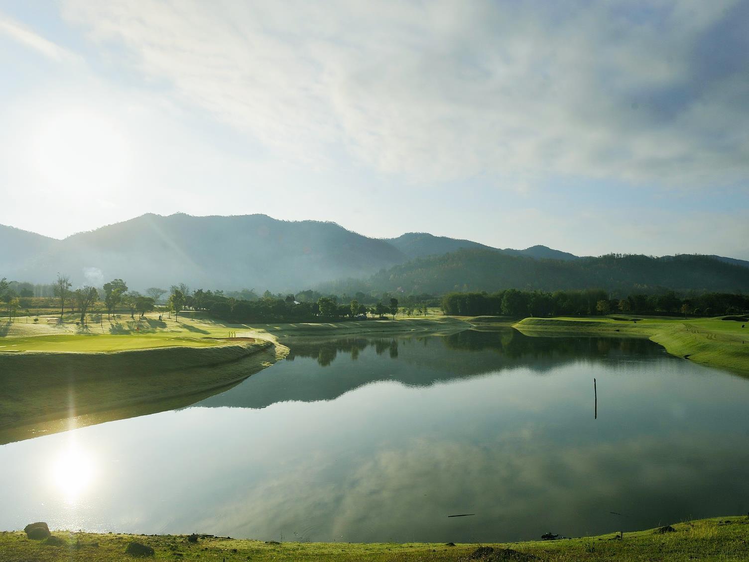 Chiangmai Highlands Golf And Spa Resort Mae On Exterior photo