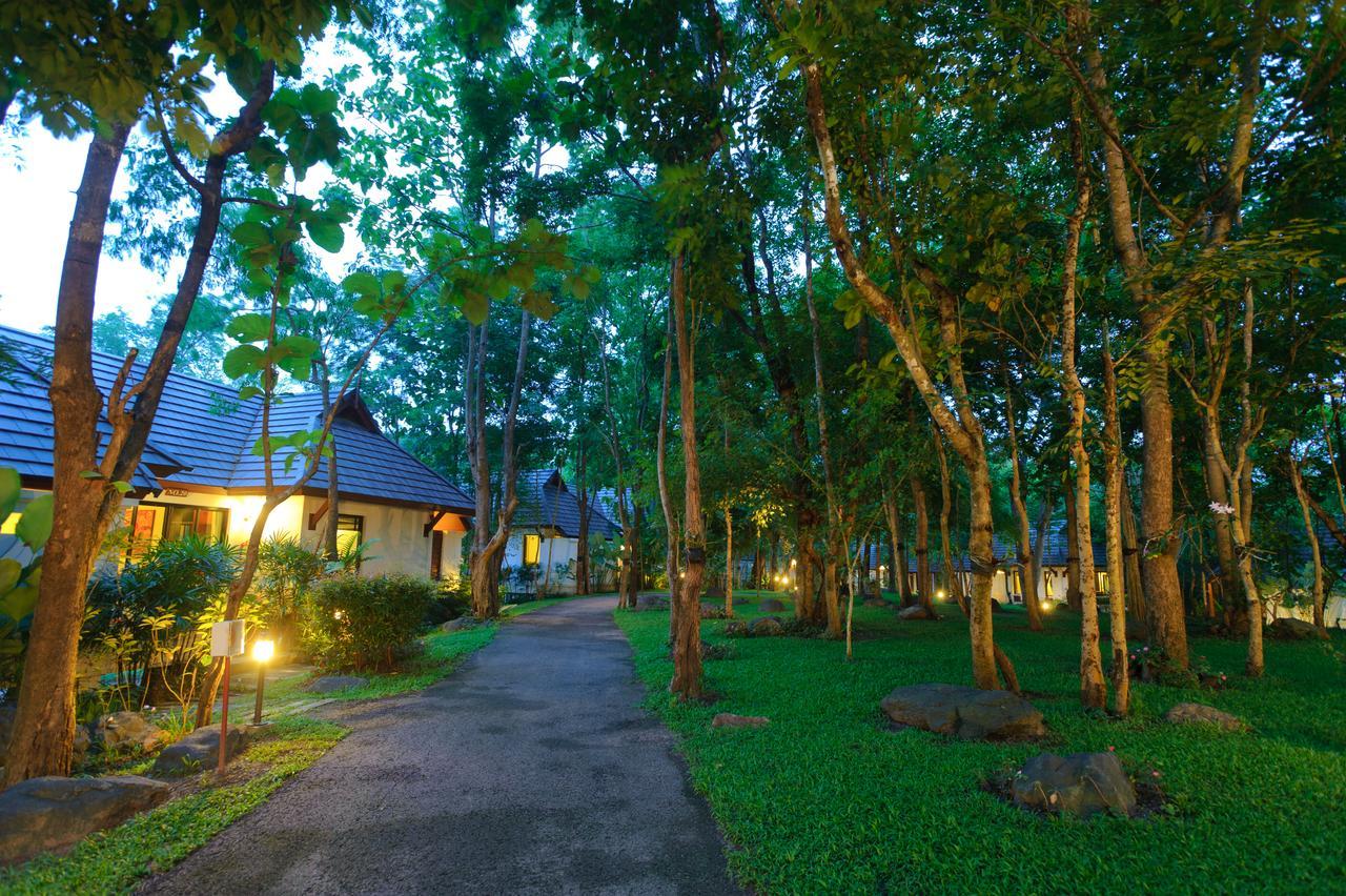 Chiangmai Highlands Golf And Spa Resort Mae On Exterior photo