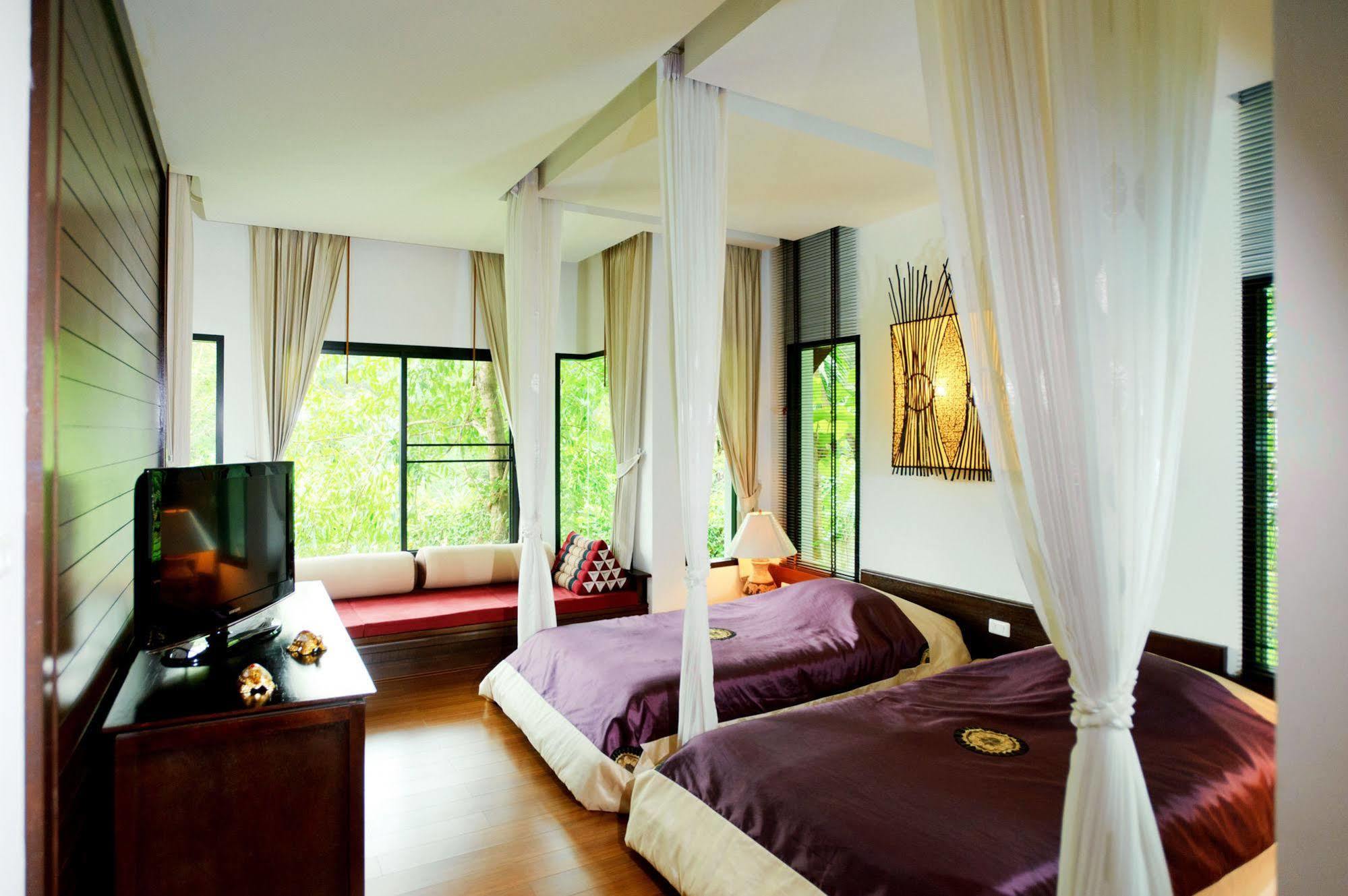 Chiangmai Highlands Golf And Spa Resort Mae On Exterior photo
